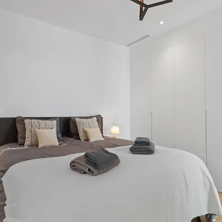 3301 Mariposa ماربيا