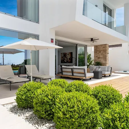3301 Mariposa * ماربيا